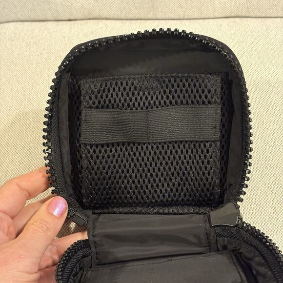 Dagne Dover Arlo Neoprene Tech Organizer - Small - Onyx Black - Picture 4 of 6